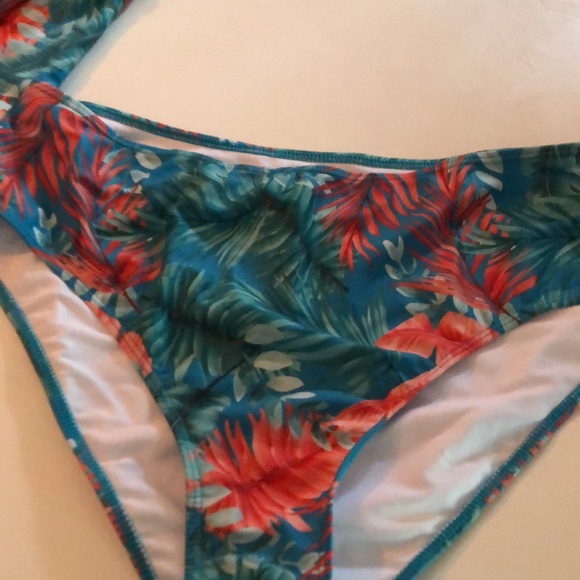 Swim dress - Picture 2 of 2